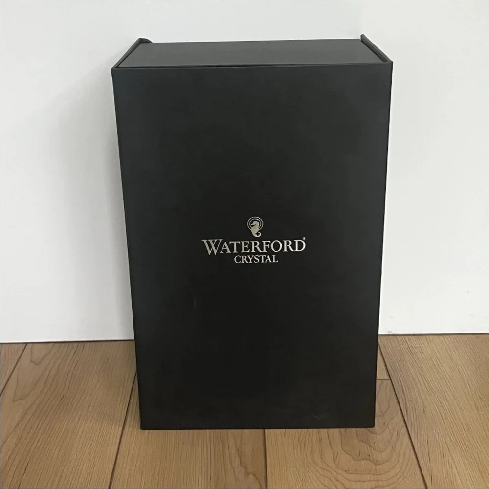 NIB Waterford Crystal Mixology Talon Red Decanter With Stopper Luxury Barware